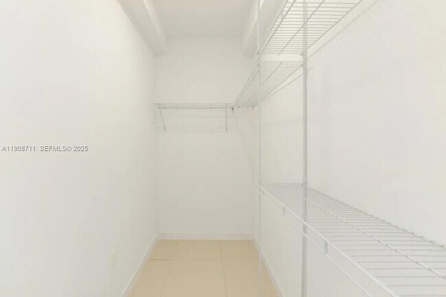 Building Photo - 25850 SW 140th Ct