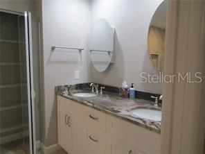 Building Photo - 376 Oak Hill Dr