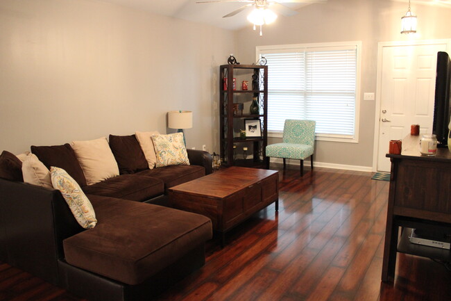 Living Area - 2629 Whiteberry Dr