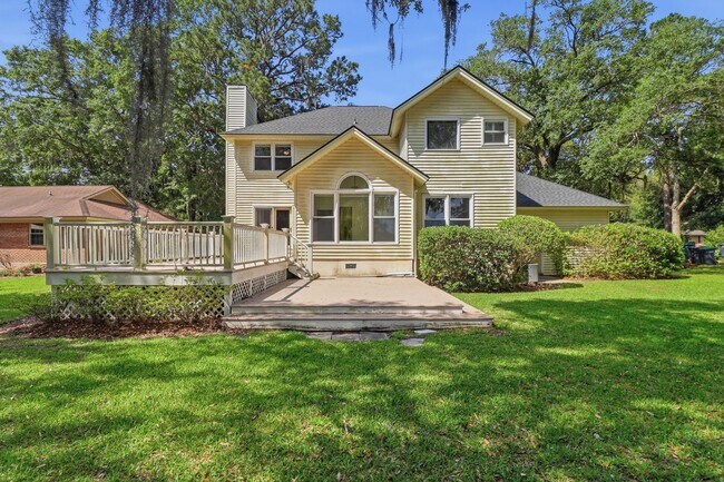 Building Photo - Wilmington Island Home for Lease