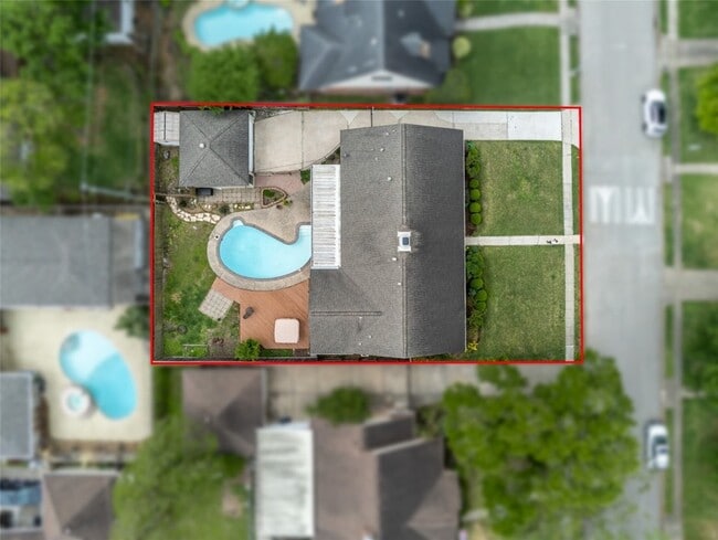 Building Photo - 10631 Del Monte Dr
