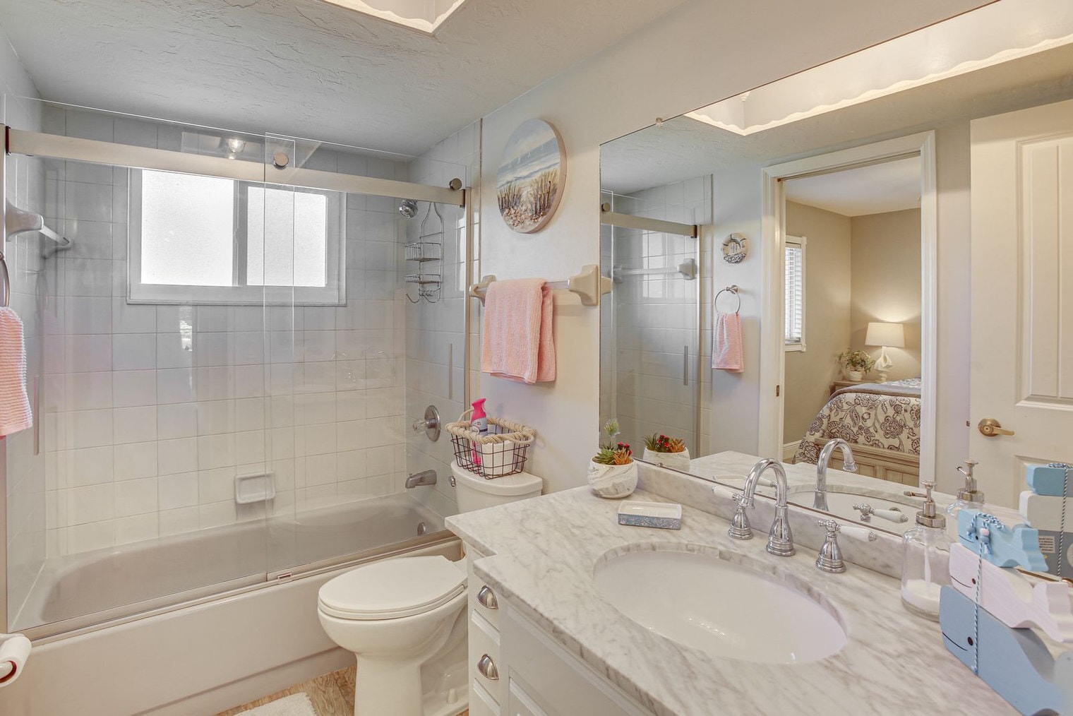 Building Photo - 831 Deep Lagoon Ln