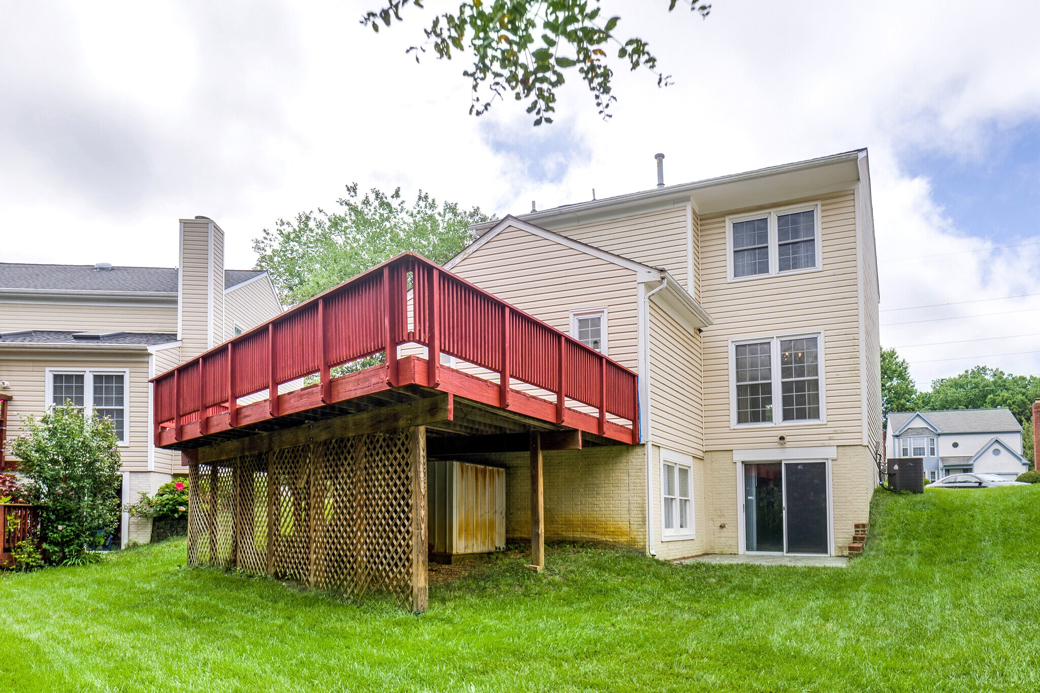 Building Photo - 8010 Old Parsonage Ct