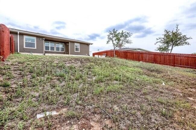 Building Photo - 20111 Travis Dr
