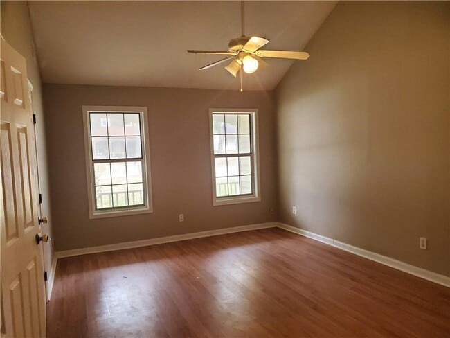 Building Photo - 2622 Country Trace SE