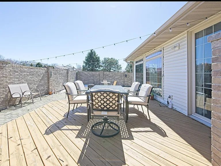 Building Photo - 1805 Red Tail Dr
