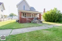 Building Photo - 302 S Walsh St