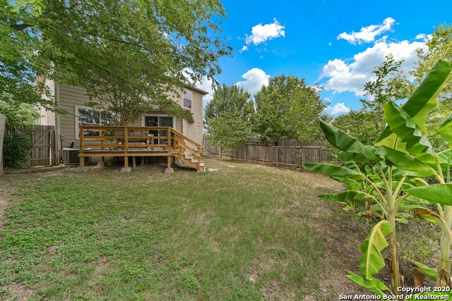 Building Photo - 5555 Spring Walk