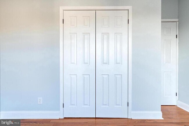 Building Photo - 3033 Coral St