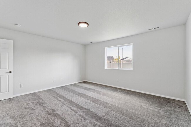 Building Photo - Brand New 4 Bed 2 Bath Home Located in Caldwell