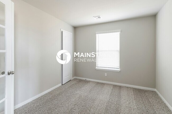 Building Photo - 4 Bedroom Pet-Friendly Home in Newcastle, OK with Main Street Renewal