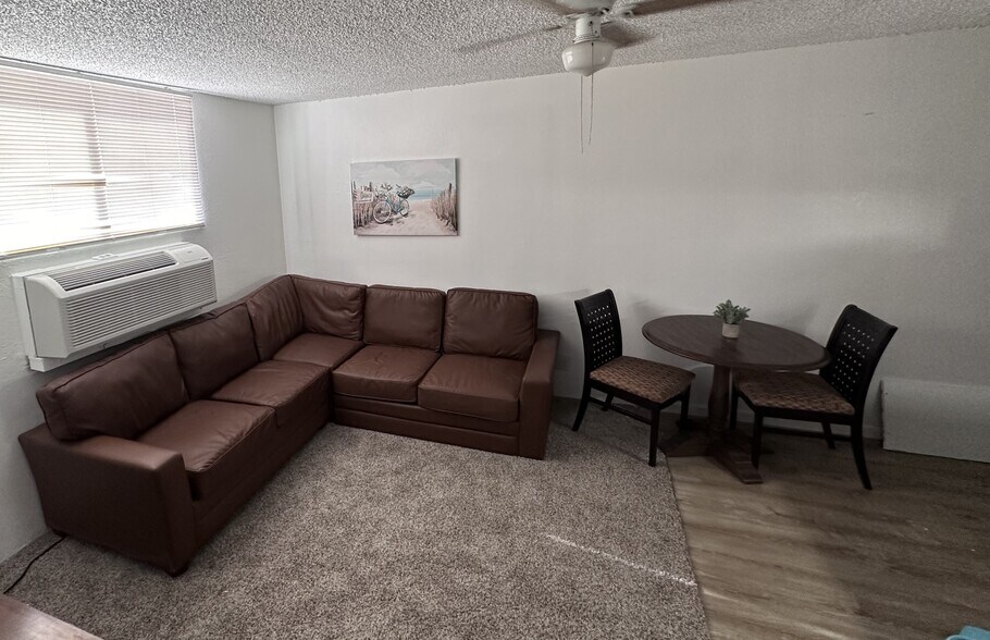 Sunrise Apartments 320 Lee Ave Bullhead City AZ 86429 Apartment Finder