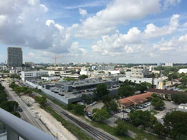 Building Photo - 4250 Biscayne Blvd