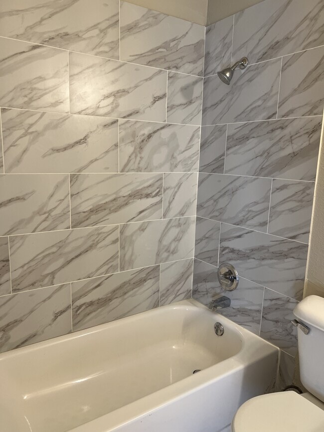 Building Photo - 12602 Abbotts Way