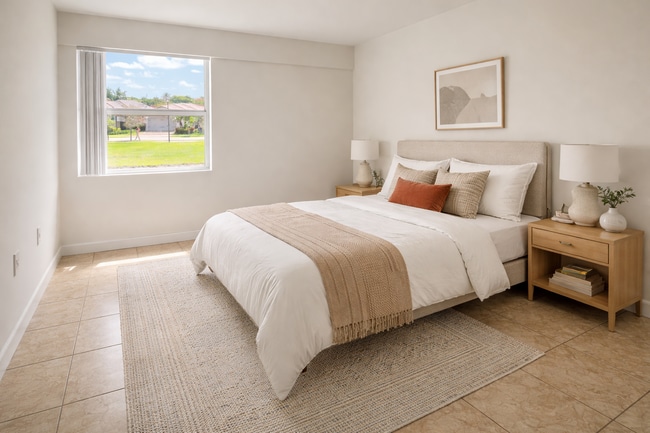 Building Photo - 465 SW 113th Way