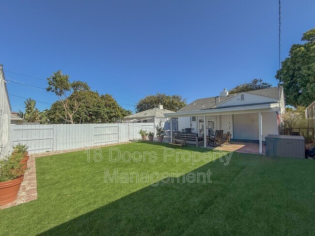 Building Photo - 254 G Ave