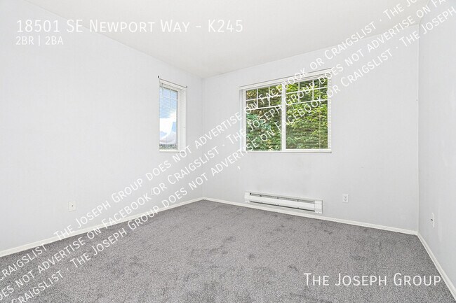 Building Photo - 18501 SE Newport Way