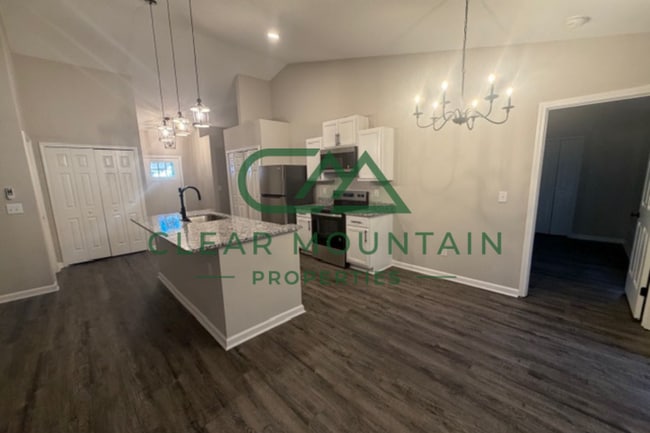 Building Photo - Move-in Special! Limited-Time Leasing Offer!