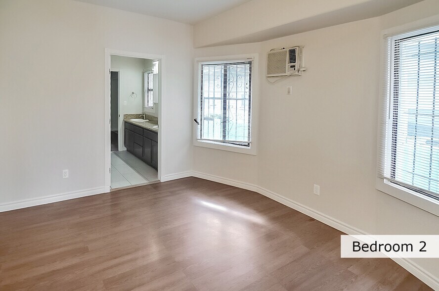 Room 3 - 1234 W 37th Dr