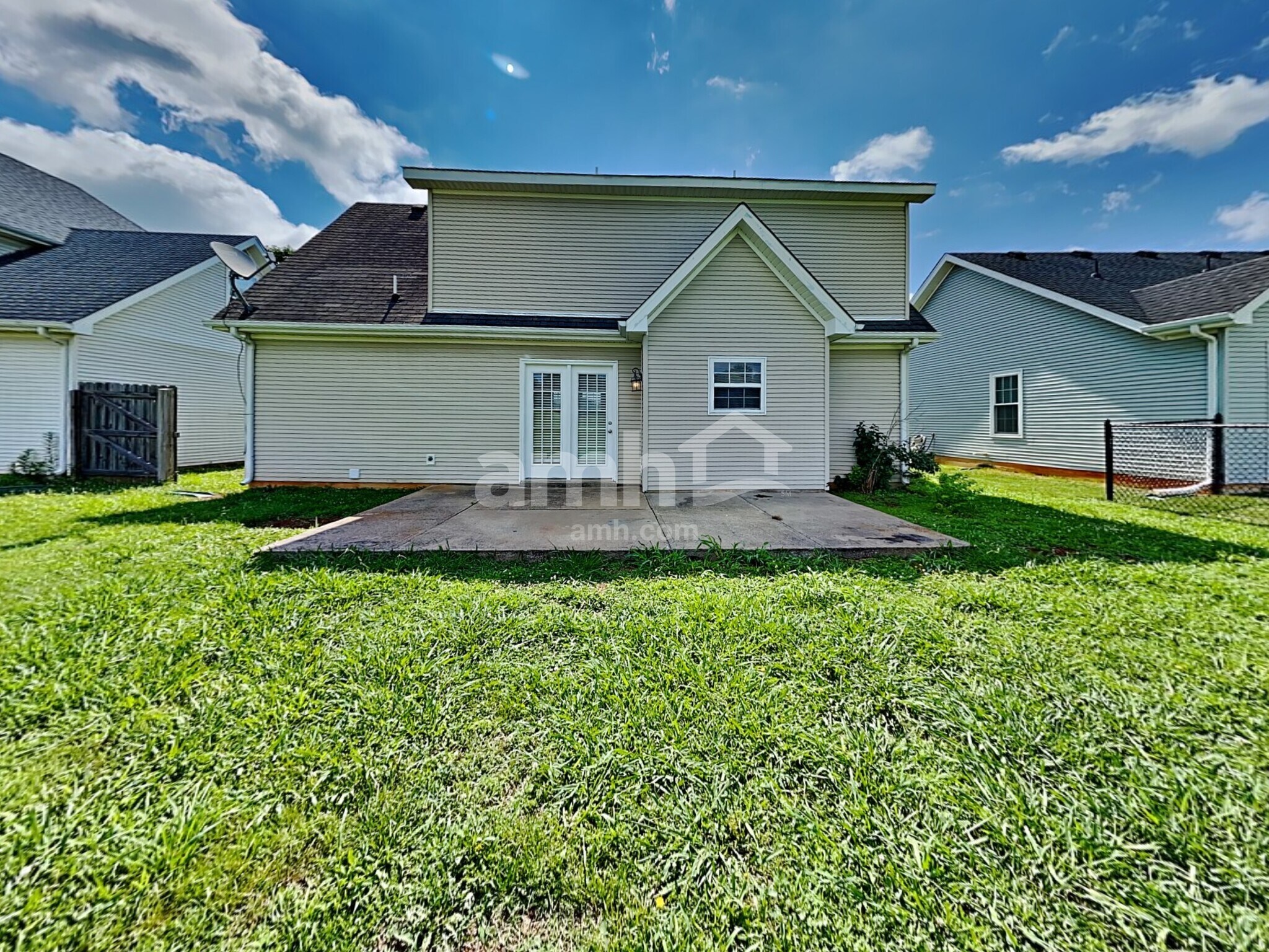 Building Photo - 2849 Elijah Dr