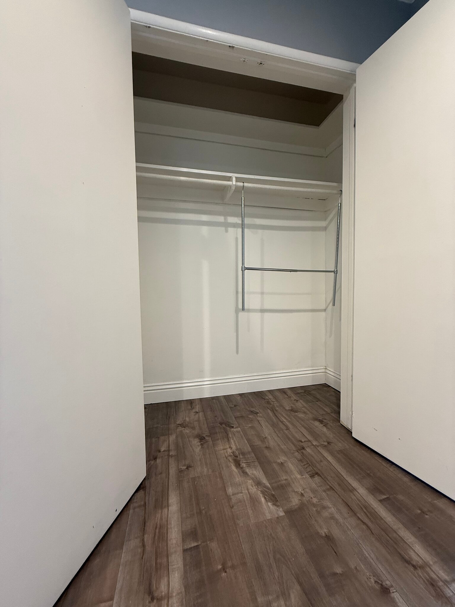 Building Photo - 10625 Dempsey Ave