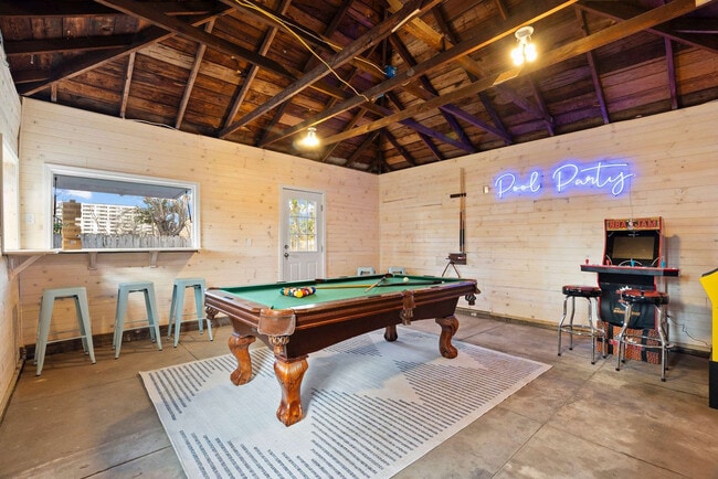 Building Photo - 30 N Auburndale St