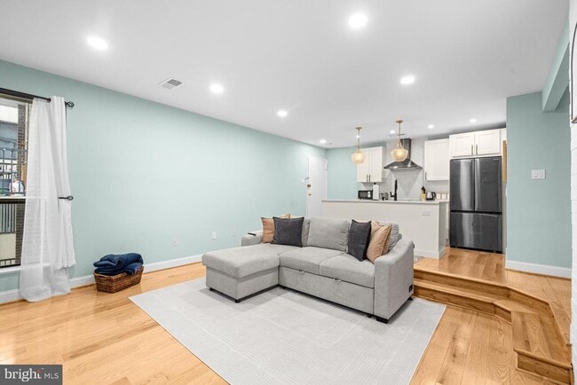 Building Photo - 9820 Georgia Ave