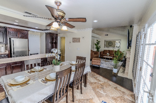 Building Photo - 901 Carlson Dr