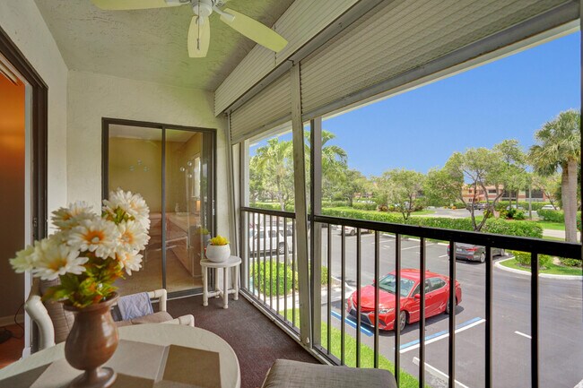 Building Photo - 15235 Lakes of Delray Blvd