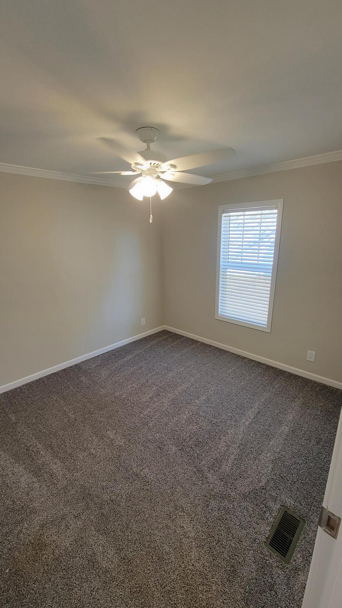 Building Photo - 154 Sugar Maple Dr