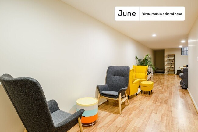 Building Photo - Room in Shared 5 bed/2 bath home