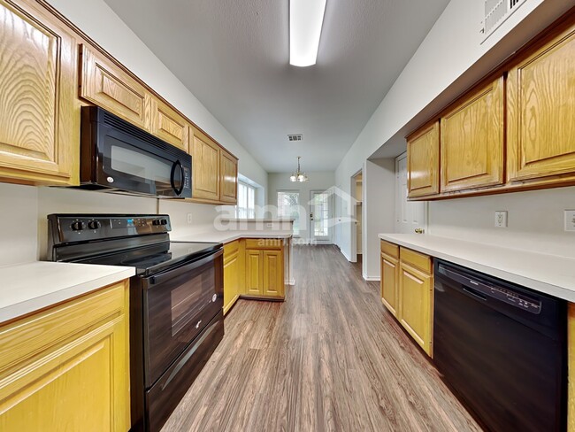 Building Photo - 1481 Apenzell Ln