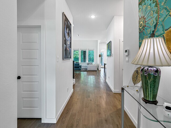 Building Photo - 4818 Nodding Thistle Trail