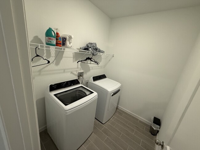 Building Photo - 12582 NW 138th Dr