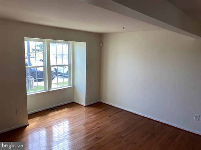 Building Photo - 145 Sandpiper Ct