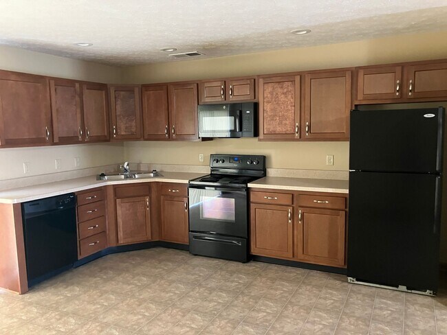Building Photo - 1046 Laurel Tree Ct