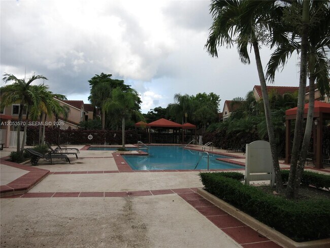 Building Photo - 10440 SW 156th Ct