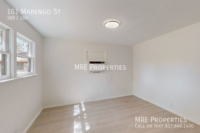 Building Photo - 101 Marengo St