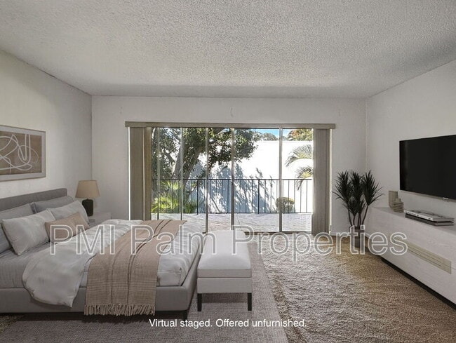 Building Photo - 390 Golfview Rd