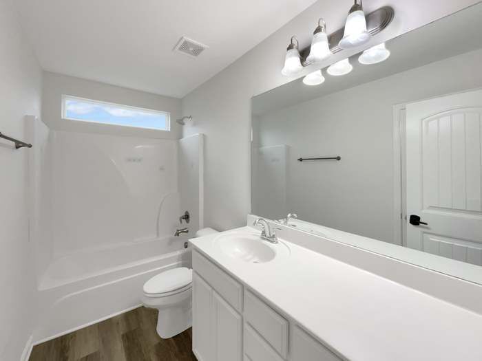 Building Photo - 203 Fount Hackney Ln