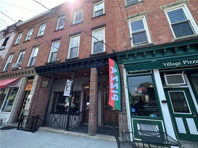 Primary Photo - 66 S Broadway