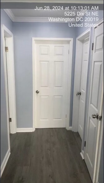 Building Photo - 5225 Dix St NE