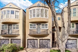 Building Photo - 6638 Minola St