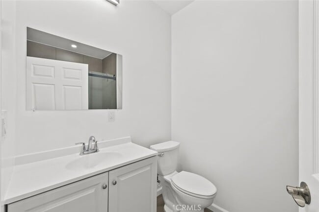 Building Photo - 15836 Eccles St