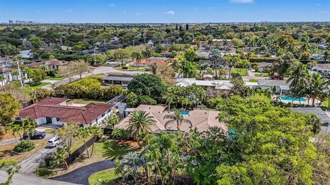 Building Photo - 13621 SW 103rd Ave