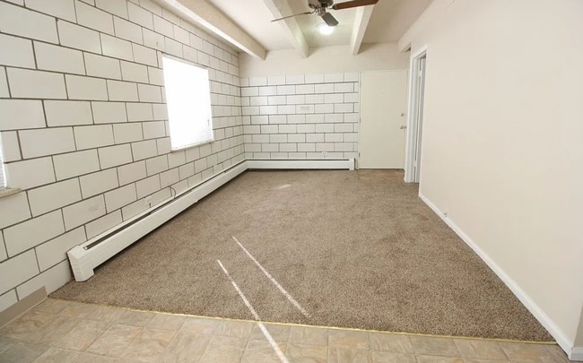 Building Photo - 7300 W 10th Ave