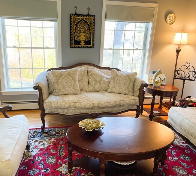 Building Photo - 125 Ridgeview Dr