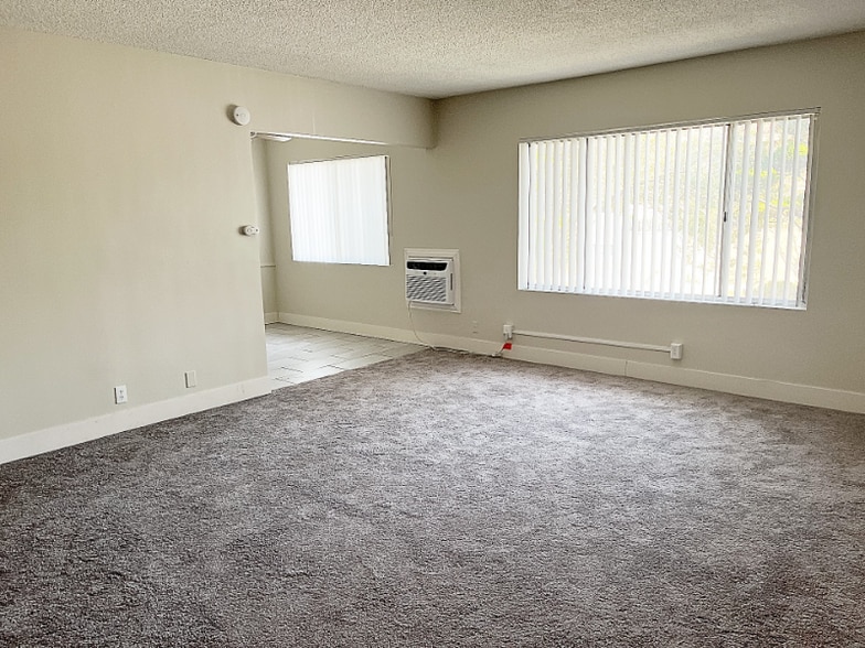 Building Photo - 721 Cordova St