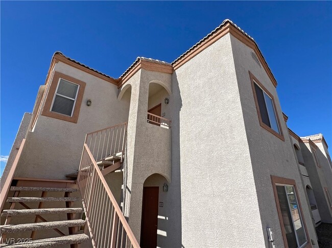 Primary Photo - 4655 Gold Dust Ave