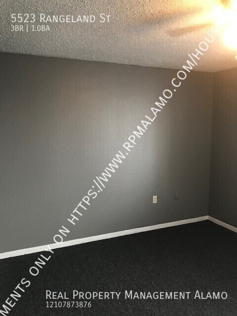 Building Photo - 5523 Rangeland St